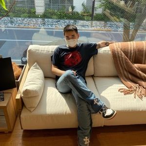 Meet your Posher, Jeffrey